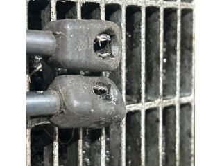 bontott BMW X5 Gázrugós Kitámasztó Teleszkóp Motorháztető