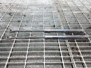 bontott BMW X5 Gázrugós Kitámasztó Teleszkóp Motorháztető