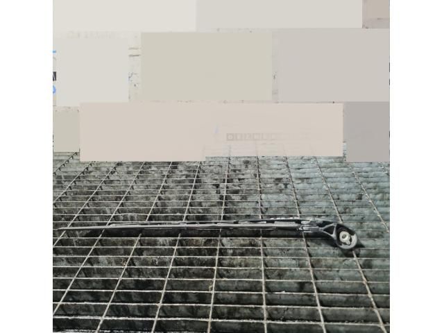 bontott BMW X5 Hátsó Ablaktörlő Kar