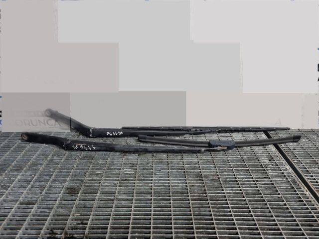 bontott BMW X5 Hátsó Ablaktörlő Kar