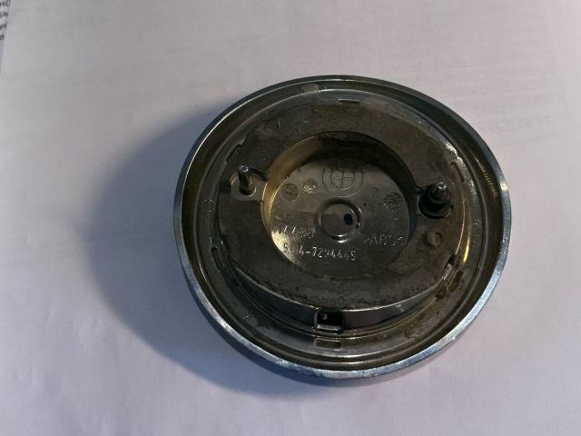 bontott BMW X5 Hátsó Embléma