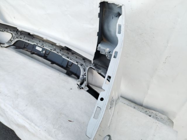 bontott BMW X5 Hátsó Lökhárító (Üresen)