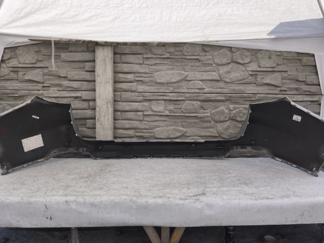 bontott BMW X5 Hátsó Lökhárító (Üresen)