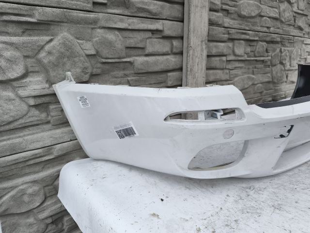 bontott BMW X5 Hátsó Lökhárító (Üresen)