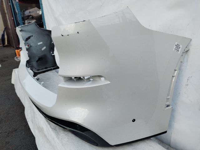 bontott BMW X5 Hátsó Lökhárító (Üresen)