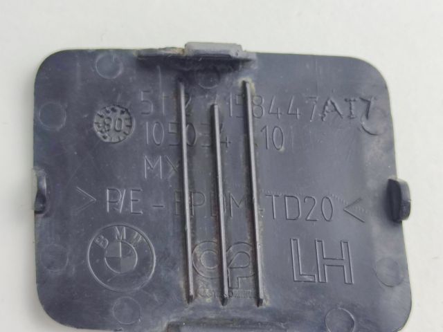 bontott BMW X5 Hátsó Vonószem Burkolat