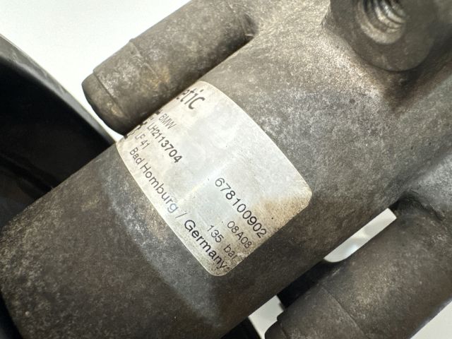 bontott BMW X5 Hidraulika Szivattyú