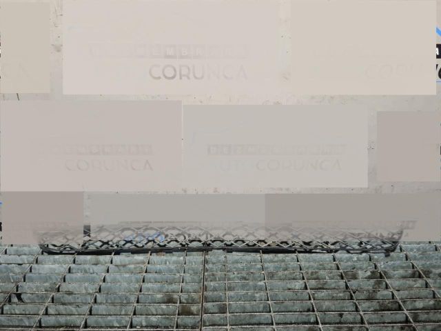 bontott BMW X5 Hűtőrács