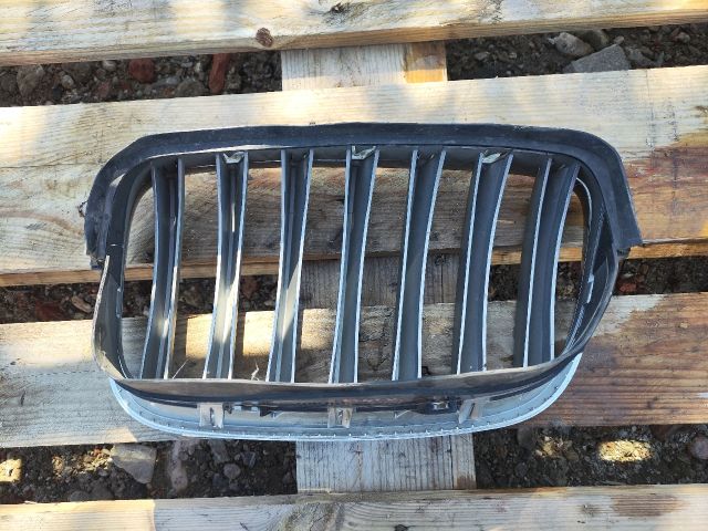 bontott BMW X5 Hűtőrács