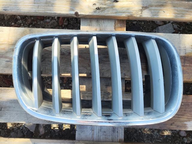 bontott BMW X5 Hűtőrács