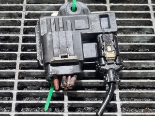 bontott BMW X5 Izzító Relé