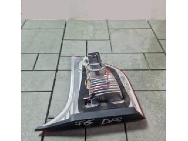 bontott BMW X5 Jobb Belső Hátsó Lámpa