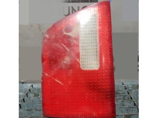 bontott BMW X5 Jobb Belső Hátsó Lámpa