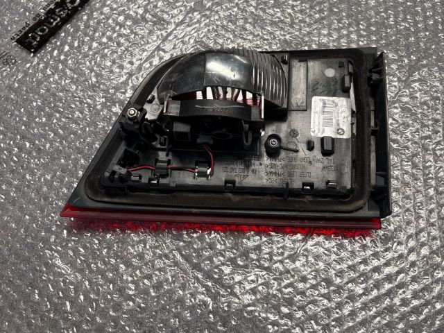 bontott BMW X5 Jobb Belső Hátsó Lámpa