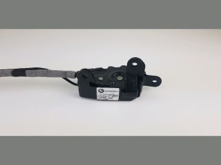 bontott BMW X5 Jobb Csomagtérajtó Zárszerkezet