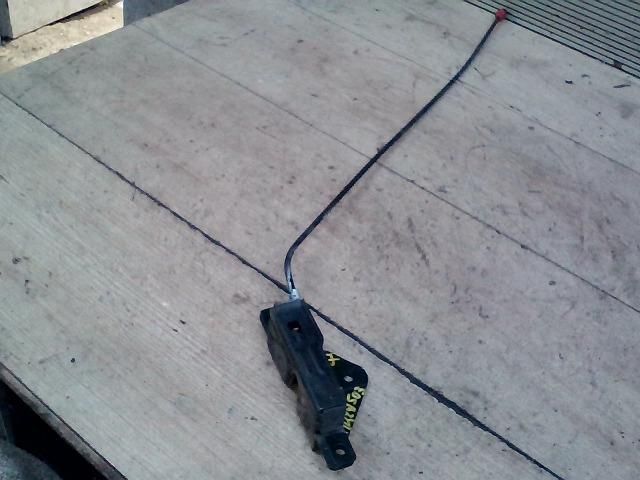 bontott BMW X5 Jobb Csomagtérajtó Zárszerkezet