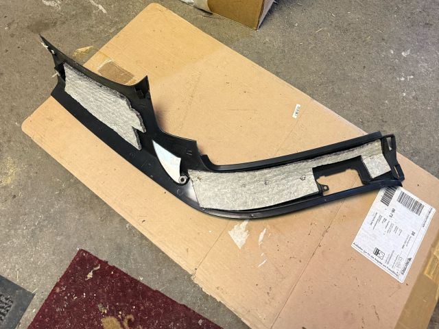 bontott BMW X5 Jobb D Oszlop Burkolat