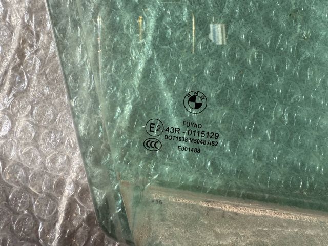 bontott BMW X5 Jobb első Ablak