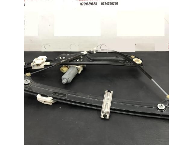 bontott BMW X5 Jobb első Ablakemelő Szerkezet (Elektromos)