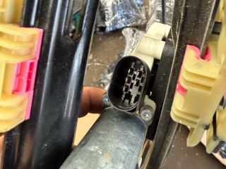 bontott BMW X5 Jobb első Ablakemelő Szerkezet (Elektromos)