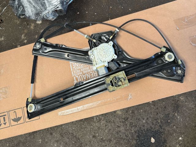 bontott BMW X5 Jobb első Ablakemelő Szerkezet (Elektromos)