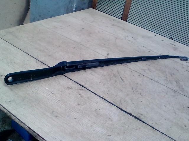 bontott BMW X5 Jobb első Ablaktörlő Kar