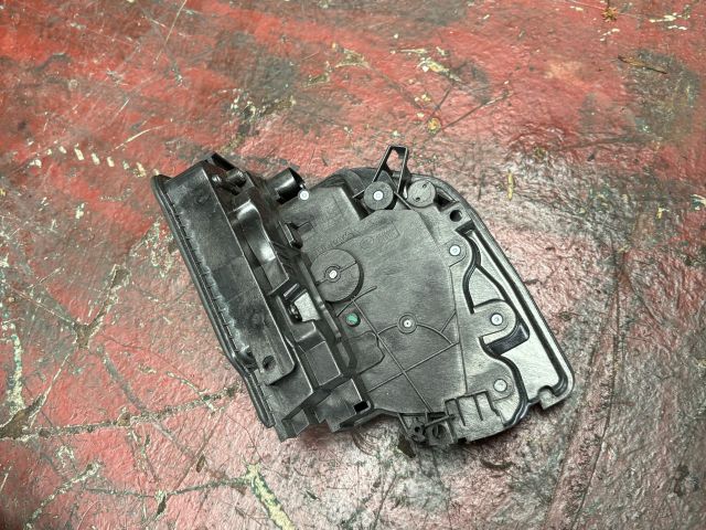 bontott BMW X5 Jobb első Ajtózár