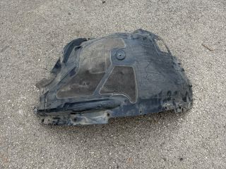 bontott BMW X5 Jobb első Első Dobbetét (Kerékjárati, Műanyag)