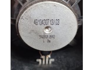 bontott BMW X5 Jobb első Hangszóró