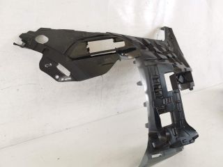 bontott BMW X5 Jobb első Lökhárító Tartó (Műanyag)