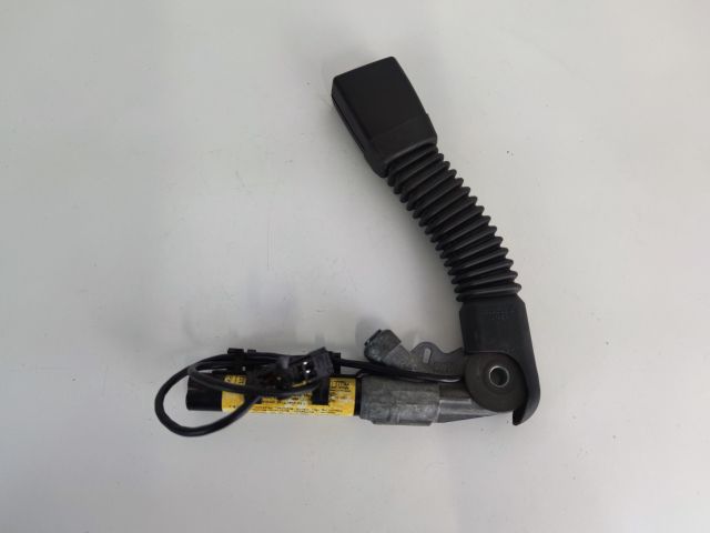 bontott BMW X5 Jobb első Övfeszítő