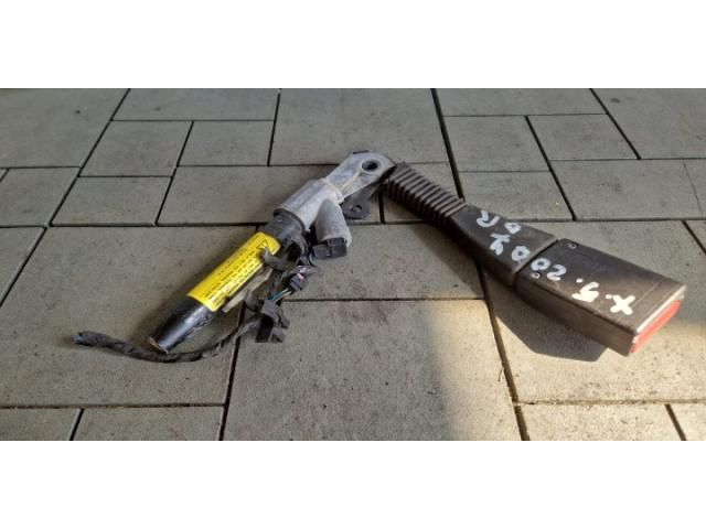 bontott BMW X5 Jobb első Övfeszítő