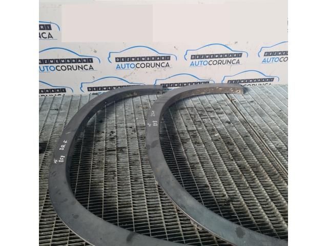 bontott BMW X5 Jobb első Sárvédő Szélesítő