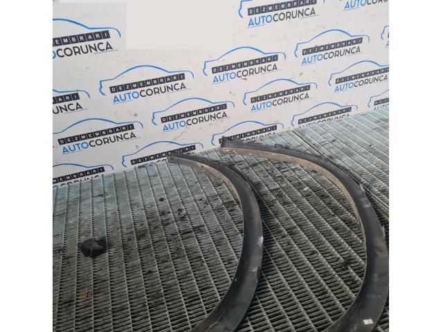 bontott BMW X5 Jobb első Sárvédő Szélesítő