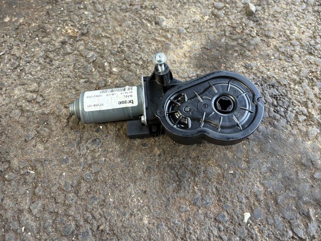 bontott BMW X5 Jobb első Ülés Állító Motor