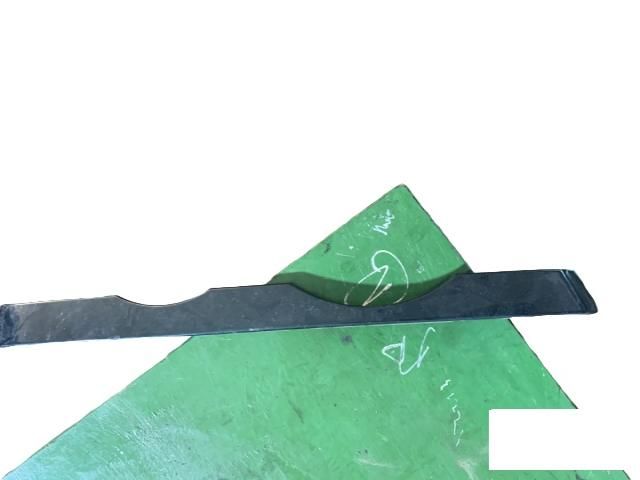 bontott BMW X5 Jobb Fényszóró Bajusz Díszléc