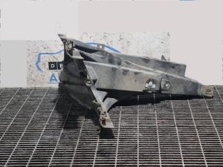 bontott BMW X5 Jobb Fényszóró Tartó