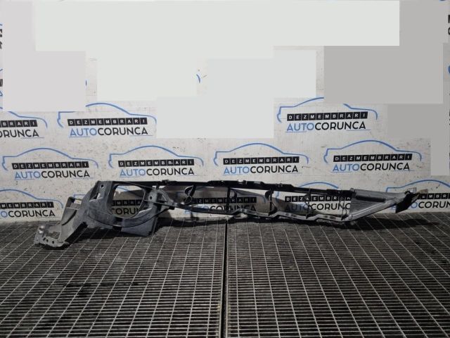 bontott BMW X5 Jobb Fényszóró Tartó