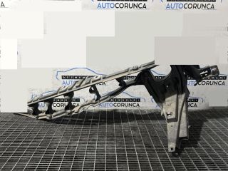 bontott BMW X5 Jobb Fényszóró Tartó