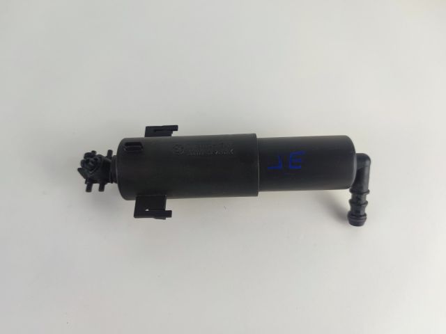 bontott BMW X5 Jobb Fényszórómosó Fúvóka