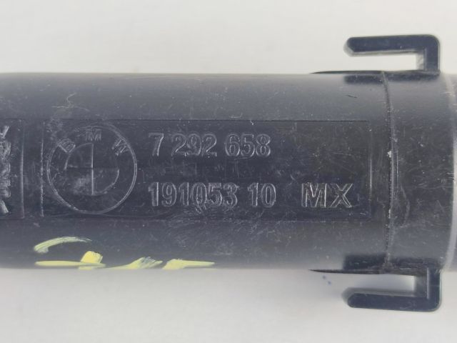 bontott BMW X5 Jobb Fényszórómosó Fúvóka