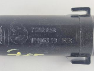 bontott BMW X5 Jobb Fényszórómosó Fúvóka