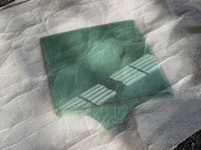 bontott BMW X5 Jobb hátsó Ablak