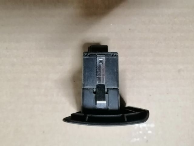 bontott BMW X5 Jobb hátsó Ablakemelő Kapcsoló