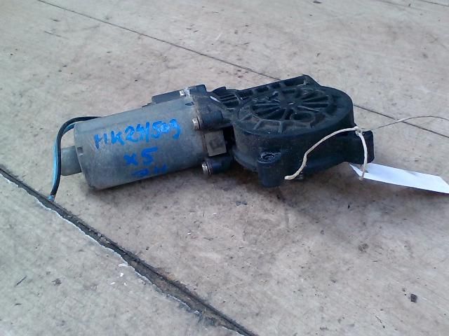 bontott BMW X5 Jobb hátsó Ablakemelő Motor