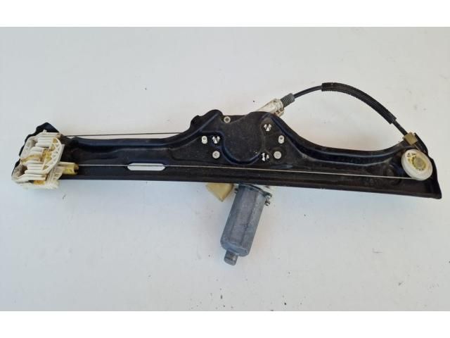 bontott BMW X5 Jobb hátsó Ablakemelő Szerkezet (Elektromos)