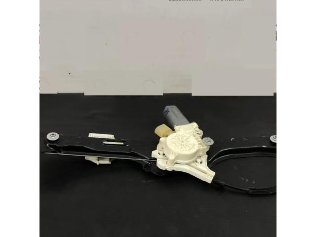 bontott BMW X5 Jobb hátsó Ablakemelő Szerkezet (Elektromos)