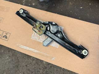 bontott BMW X5 Jobb hátsó Ablakemelő Szerkezet (Elektromos)