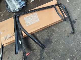 bontott BMW X5 Jobb hátsó Ajtó Díszléc