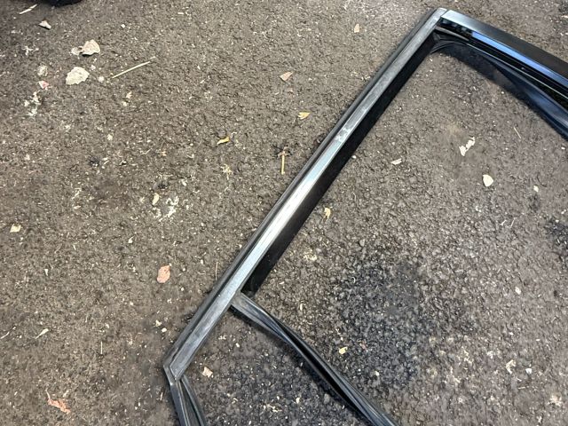 bontott BMW X5 Jobb hátsó Ajtó Díszléc